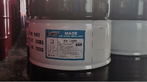 化工原料二價酸酯制備環(huán)保型高性能魚餌增亮劑（下）